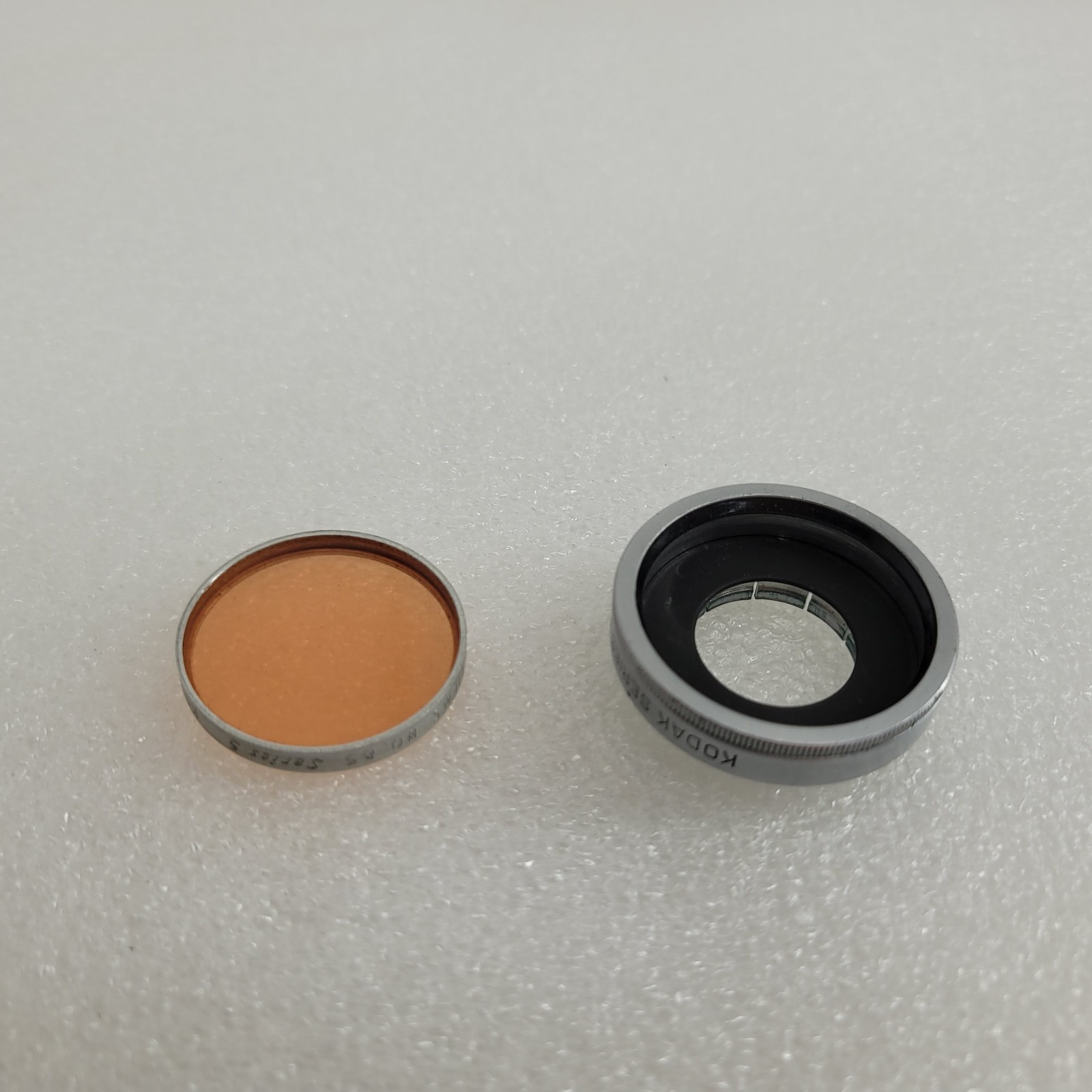 VINTAGE KODAK SERIES V FILTER ADAPTER RING 3/4 IN. 19MM Plus Daylight Filter