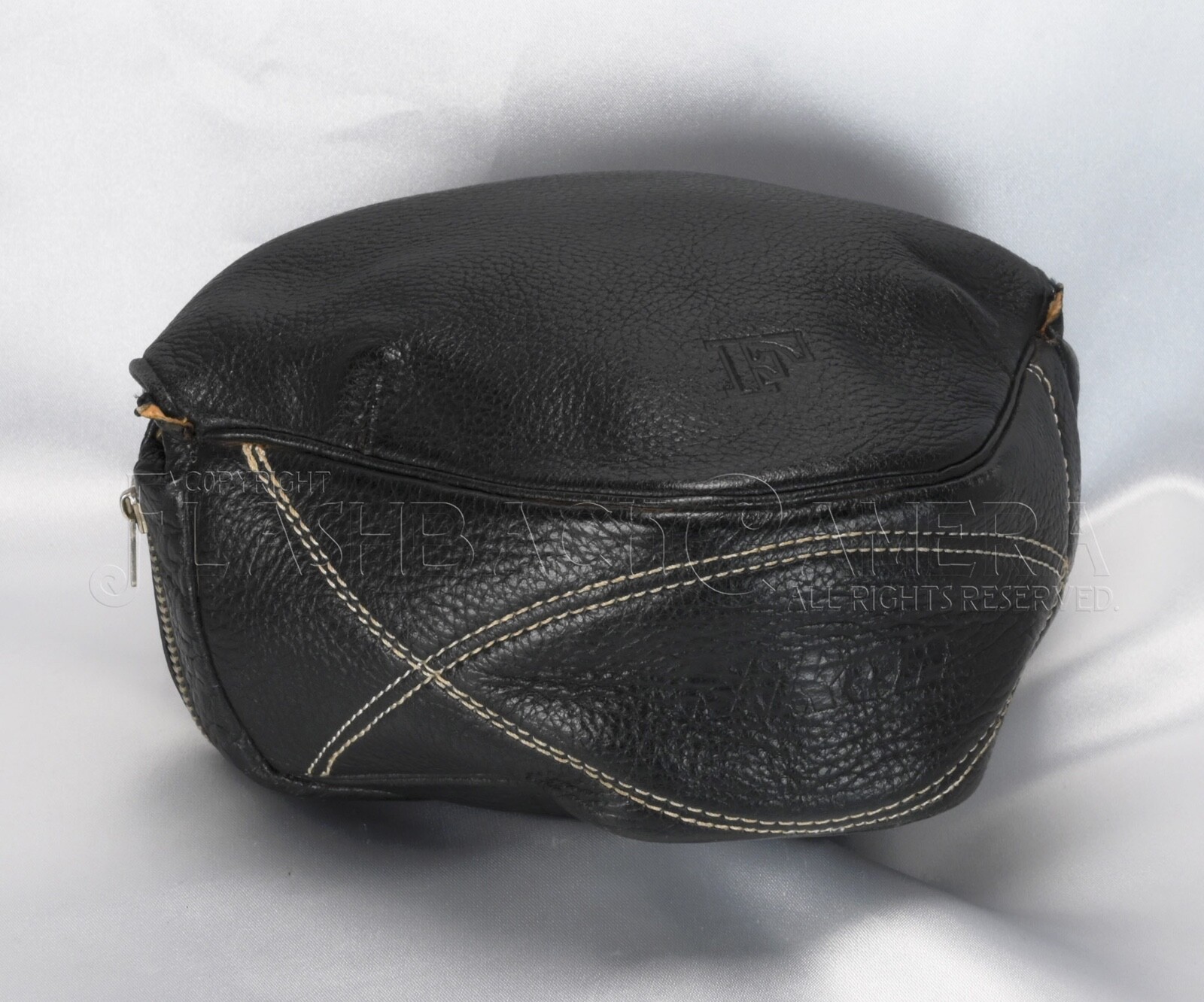 * Rare * Early Type soft leather case for the Nikon F in Good Condition #022254