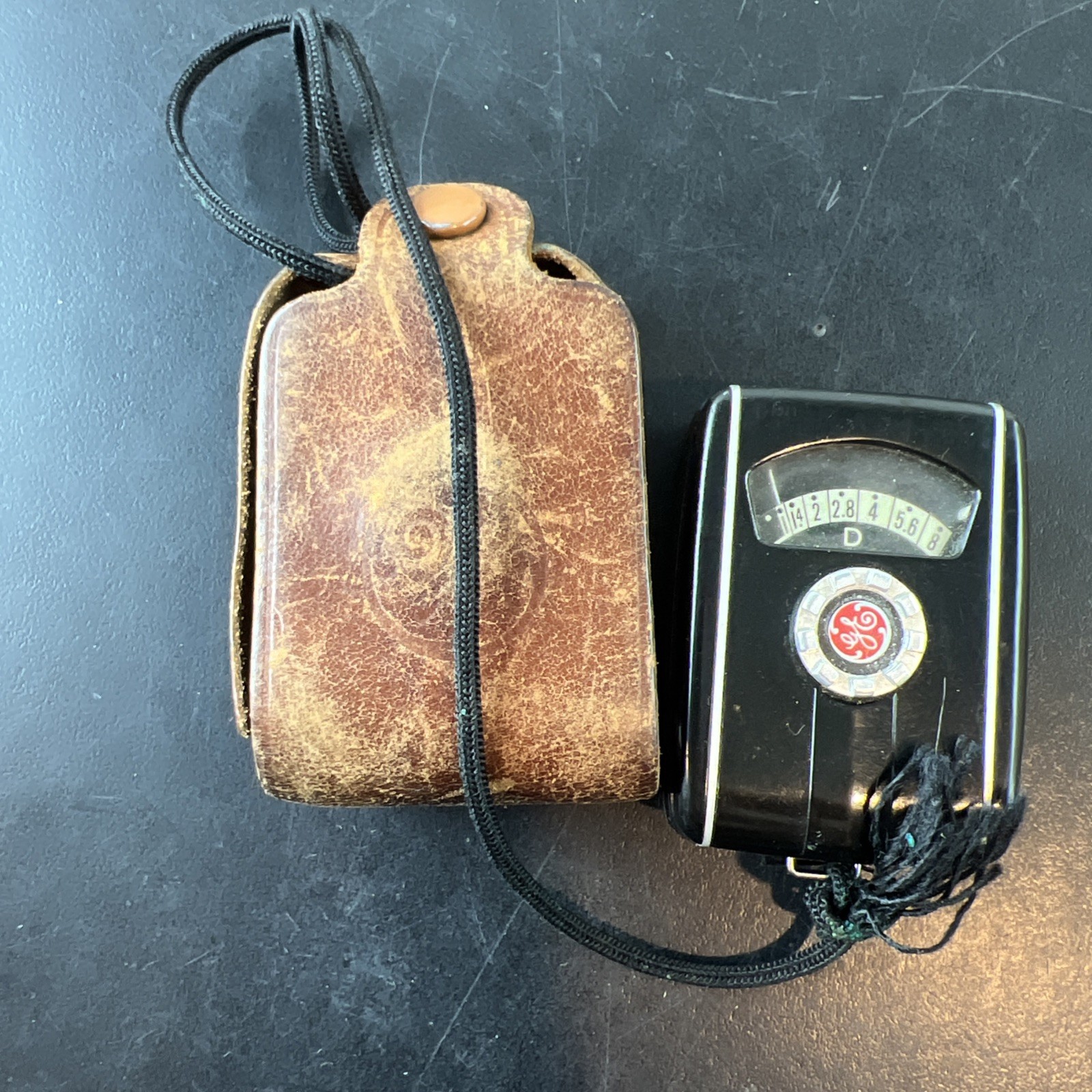 Vintage GE General Electric Type PR-30 Mascot Exposure Meter w/Leather Case