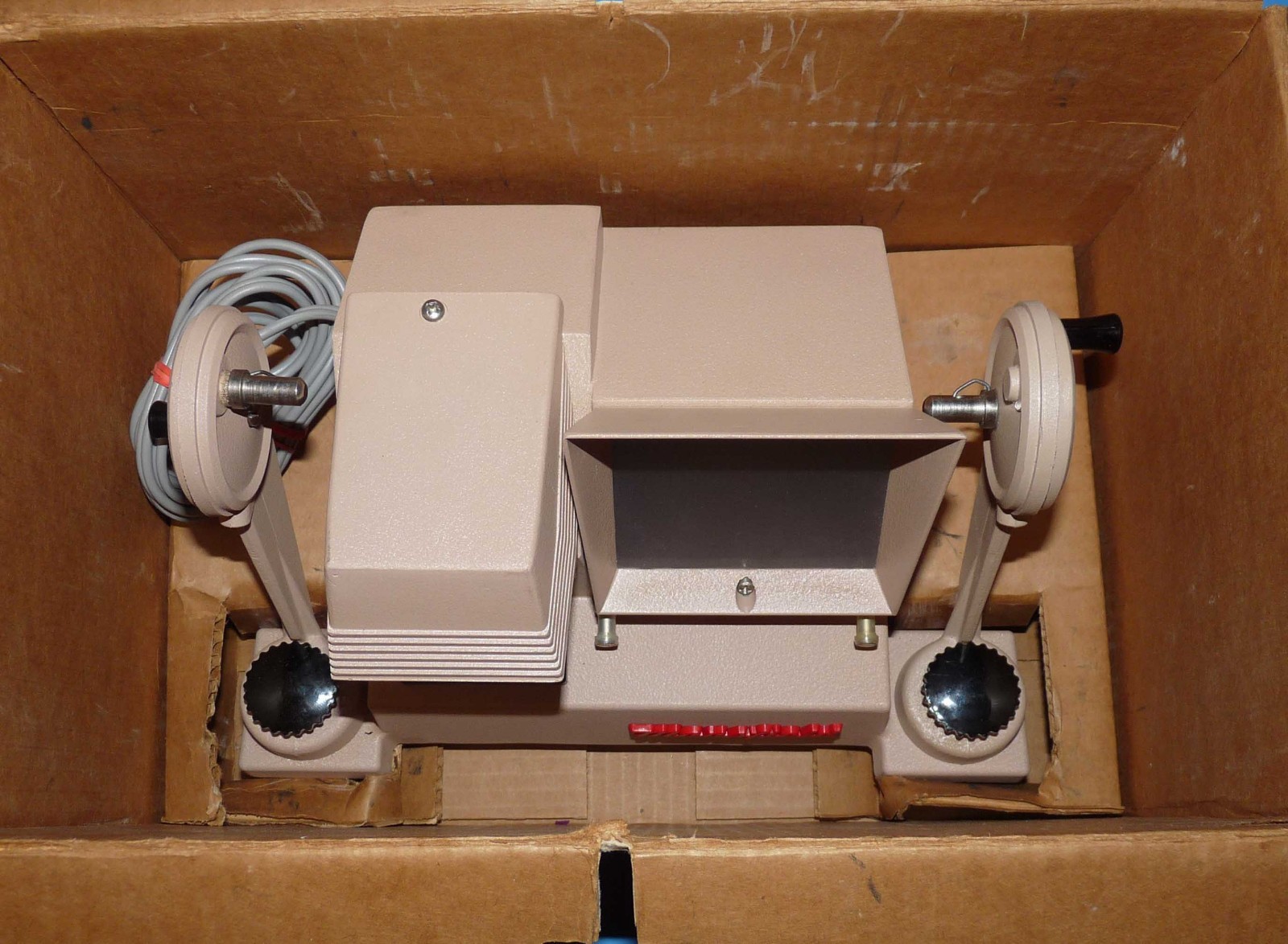 MCM Mansfield Fairfield 8mm Film Editor w Box Model 650 Tested