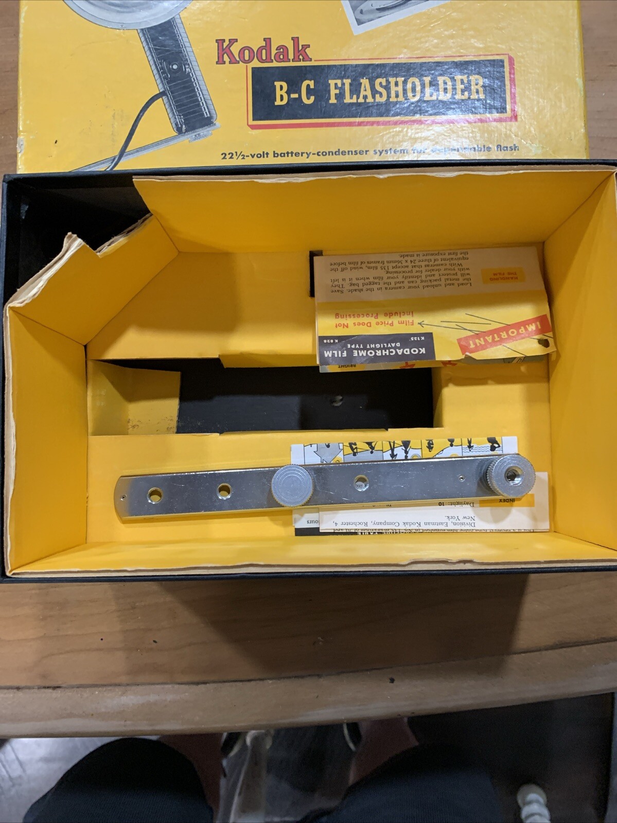 Vintage Kodak B-C Flash Holder +camera filters W/ Original Box- Untested, As-Is