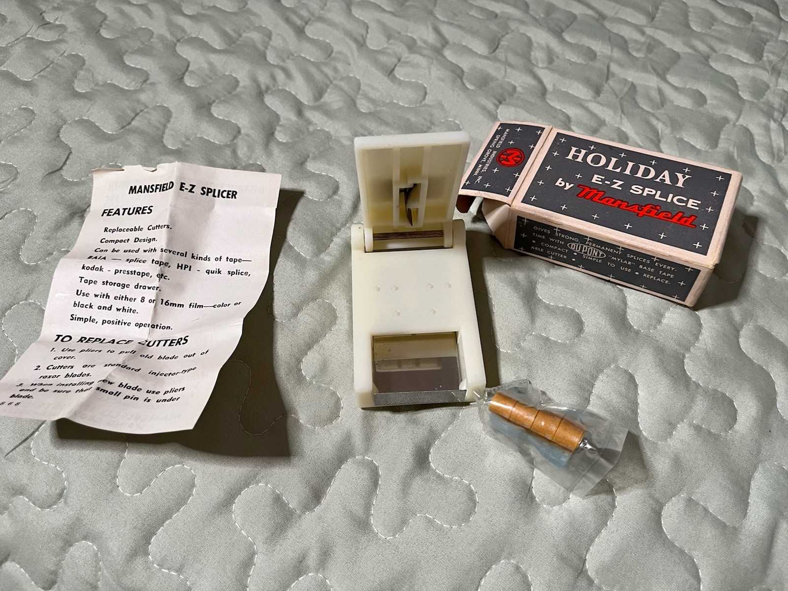 Vintage Holiday E-Z Splice by Mansfield 8mm Film Cutter & 40 Kodak Presstapes