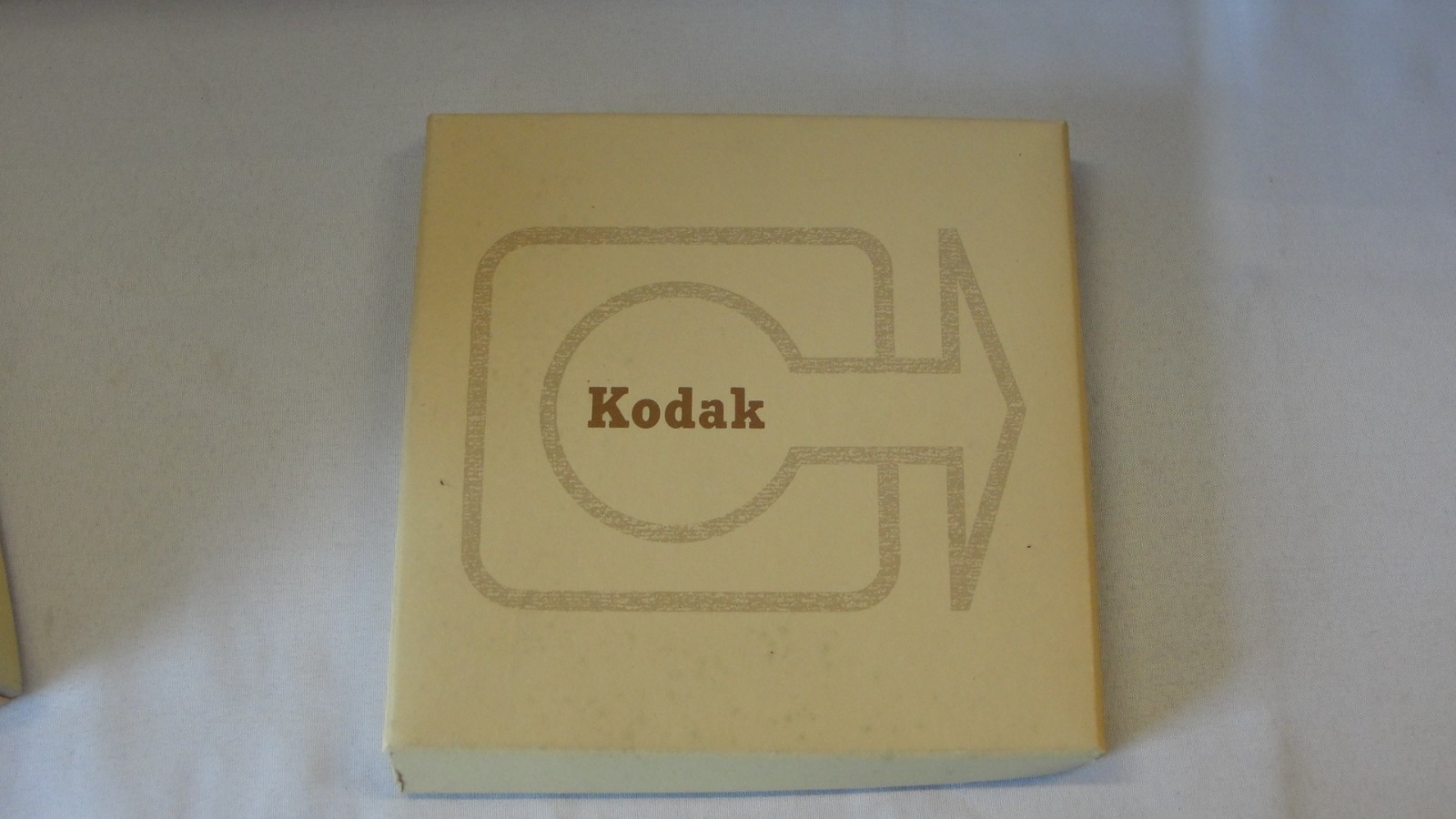 NEW LOT of 4 Kodak 884 Movie Reels Super 8 and 8mm 400ft mint & 1–200ft