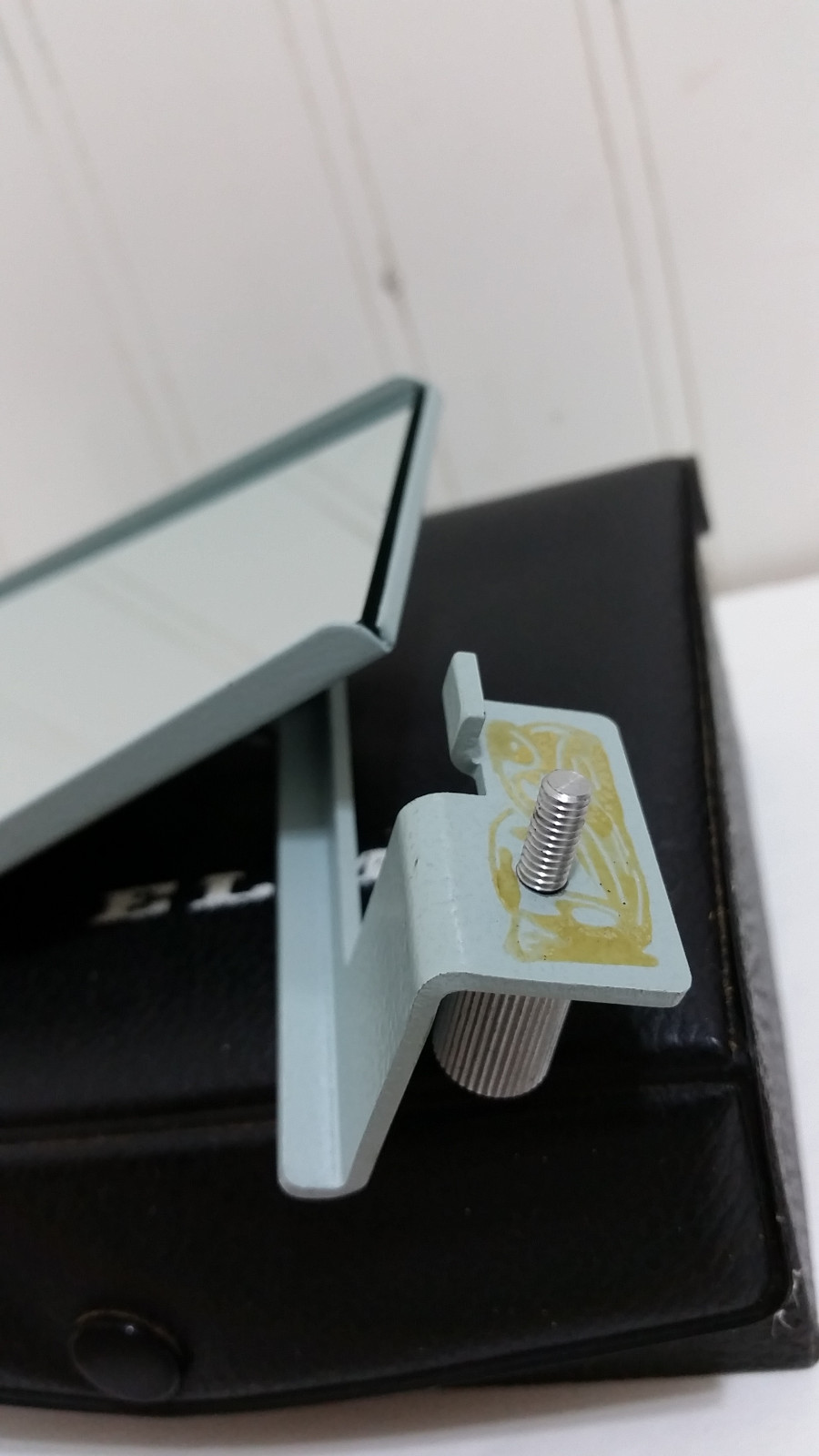 ELMO Angle Mirror on Positional Arm ?for Camera Photography Imager Transparency?