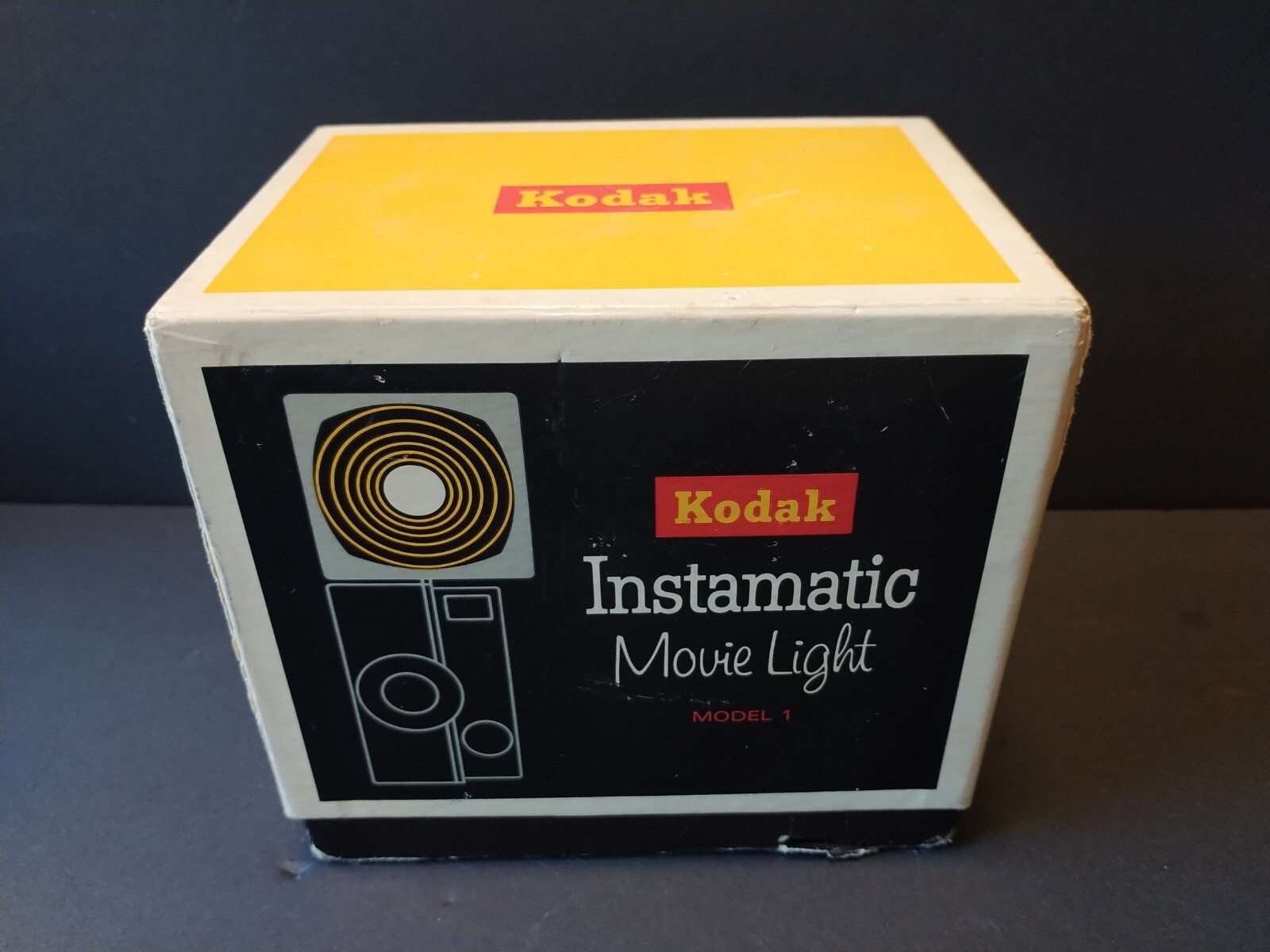 Kodak Instamatic Movie Light Model 1 w/ Bulb Vintage USA. Super Bright!