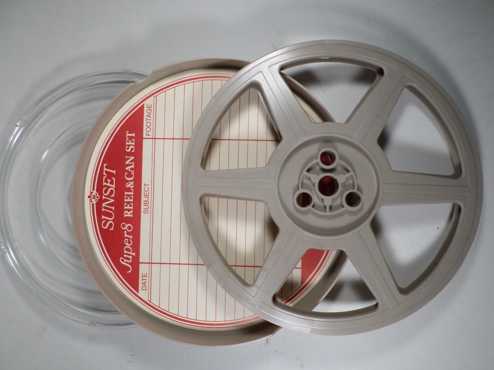 SUNSET Super8 Reel And Can Set Cat. No. PL-400S