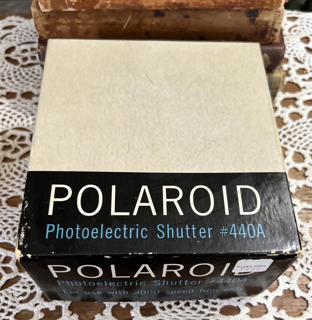 Vtg Polaroid Photoelectric Shutter Mod #440 with Original Box & Manual-Untested