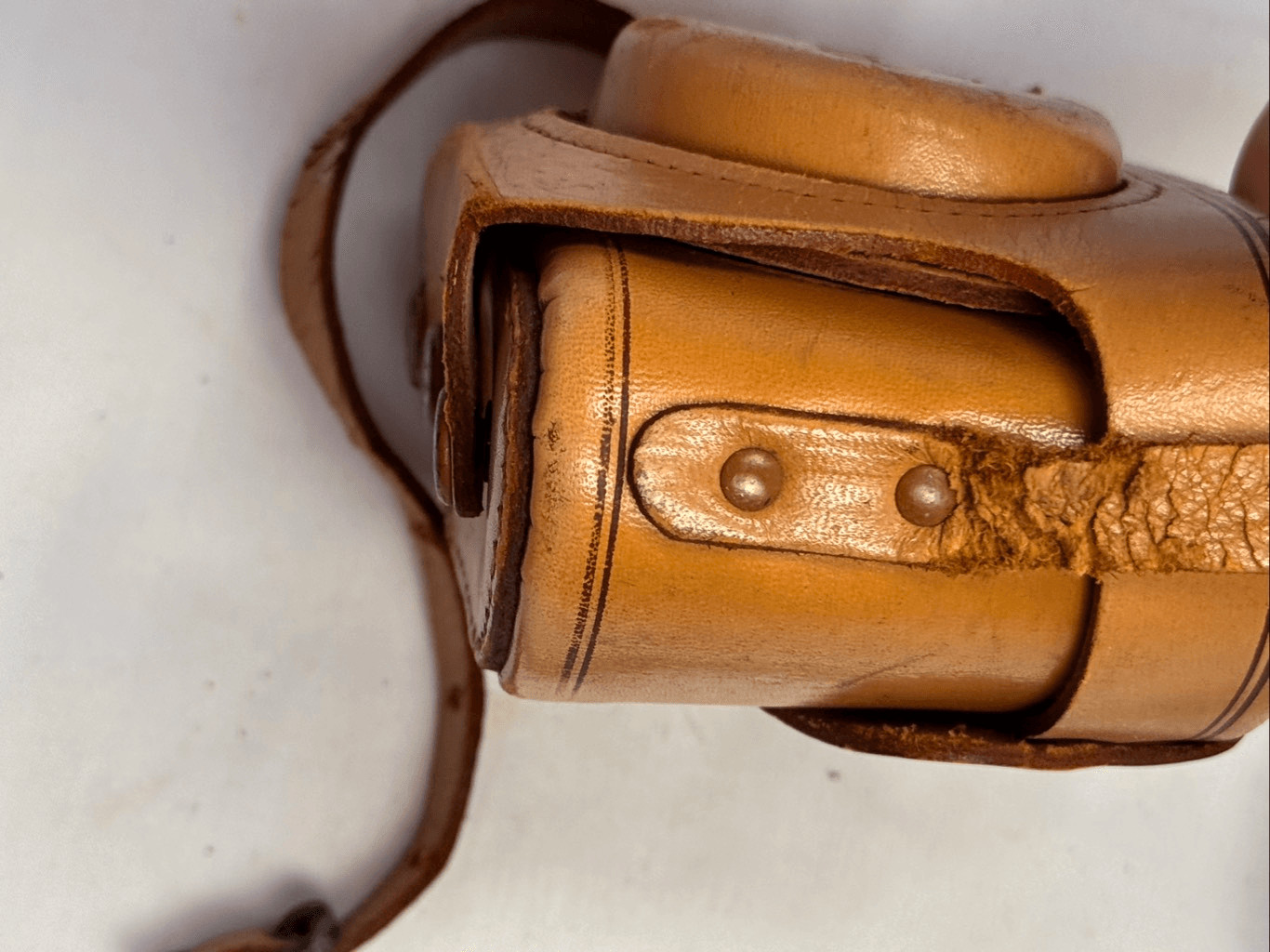 Vintage Bolsey Leather Case for Bolsey B2 – 35mm Camera/Light Brown
