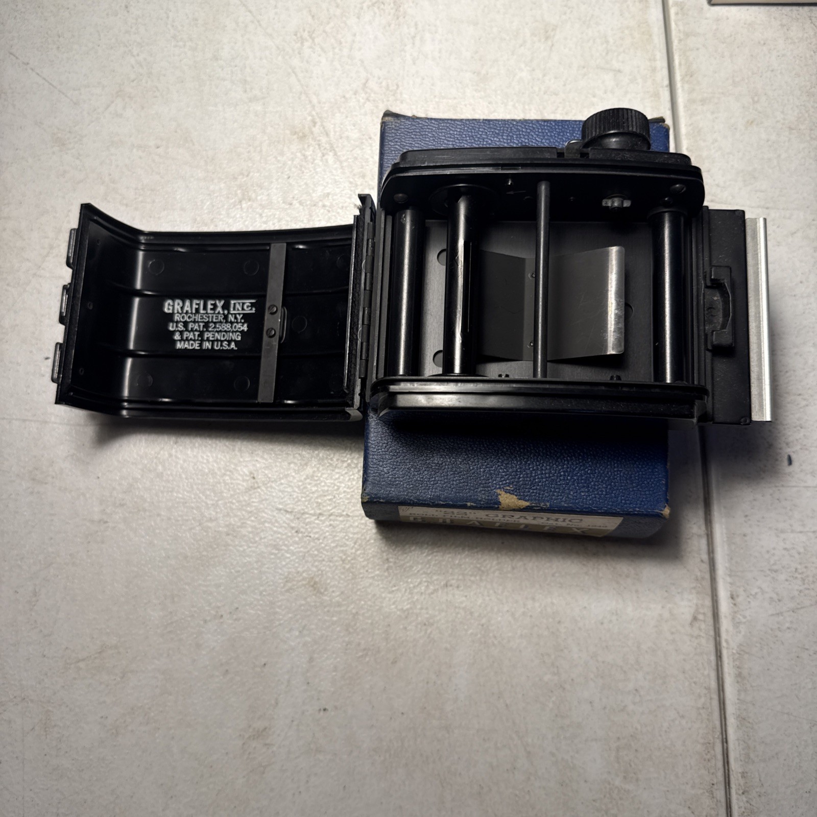 Vtg Graflex bundle Press & Roll Film Holder(s) 2 1/4 X 3 1/4 graphic “22”