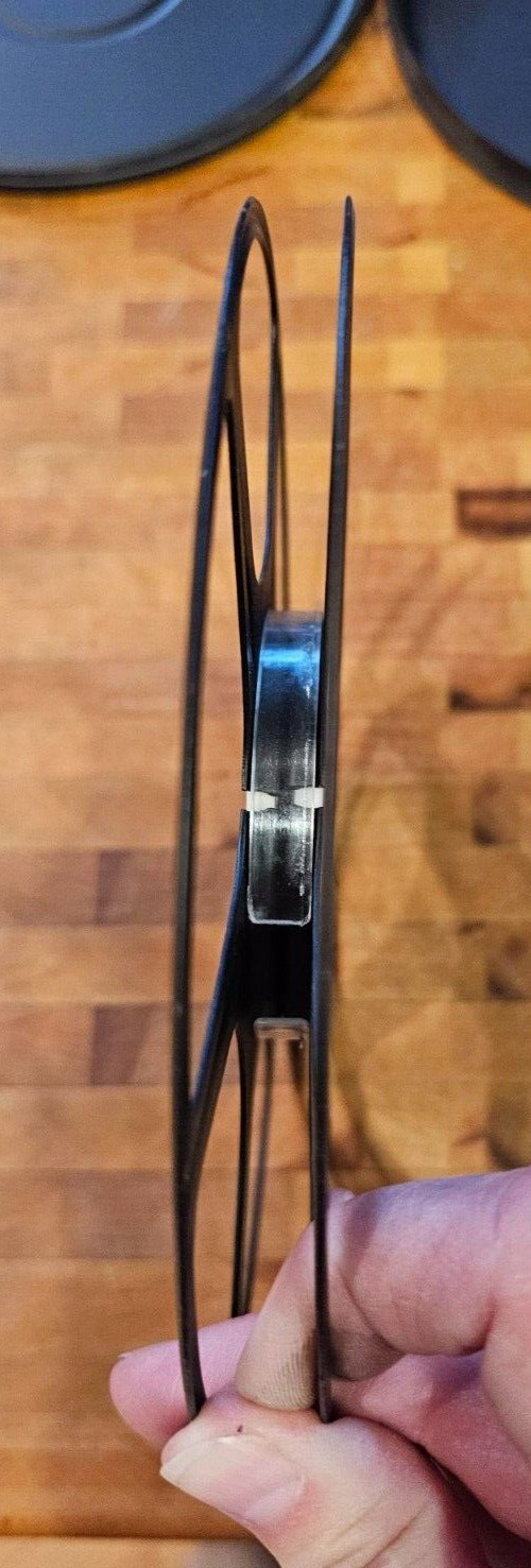 Vintage Compco Corp Chicago, ILL 8mm 7″ 400 ft reel and can