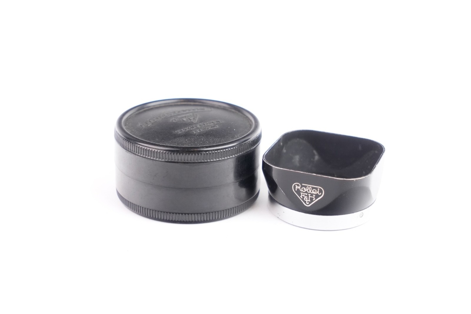 Rolleiflex accessory. Bay I Sunshade with Bakelite Box. For TLR.
