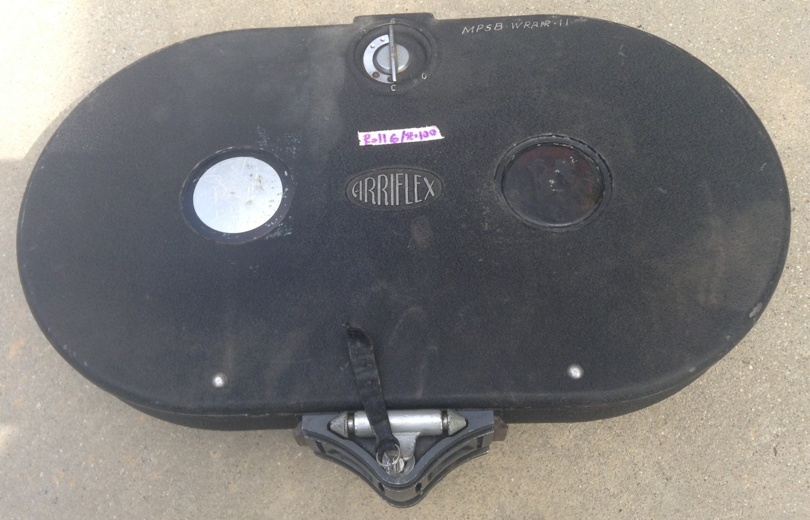 Vintage ARRI Arriflex 16mm Camera 500 ft. Film Magazine with Motor