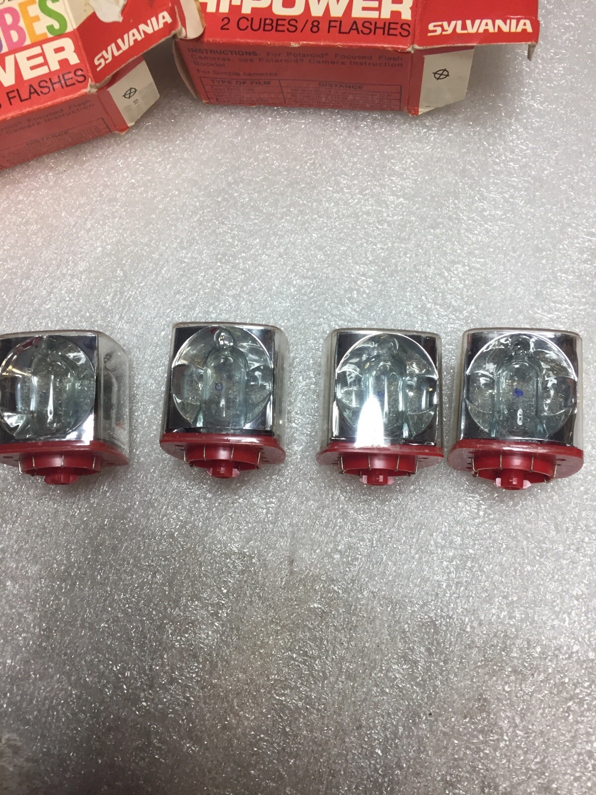Sylvania Blue Dot FLASHCUBES (4 cubes/16 flashes) Hi-Power NOS
