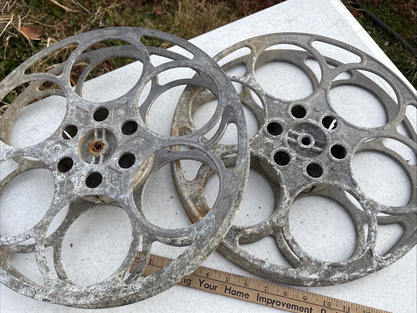 Goldberg Bros 35mm Cast Metal Film Movie Theater Reel 20 Min 15″ Decor 2X VTG