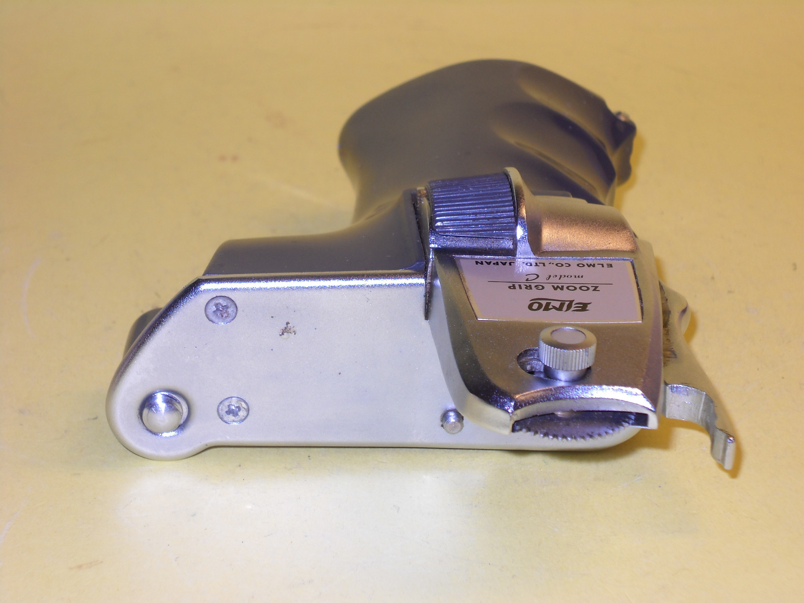 Elmo Zoom Grip model C, for Elmo Zoom 8-CZ in very good condition