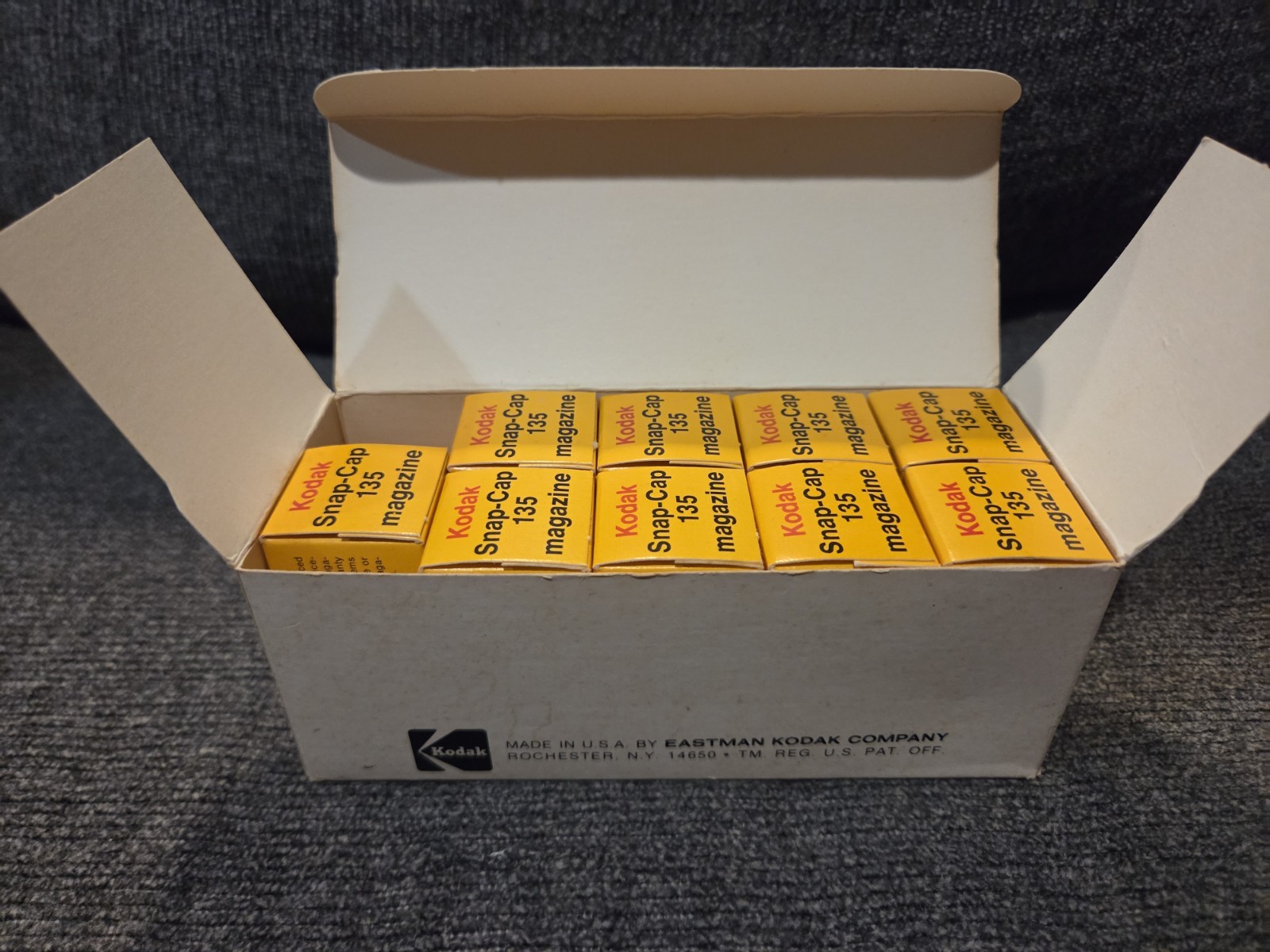 Vintage Kodak Snap-Cap 135 Magazines Lot of 9 – Sealed