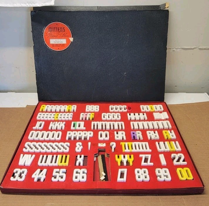 Vintage Mittens Professional Movie Titlers Pinless Lettering Set SLT-1