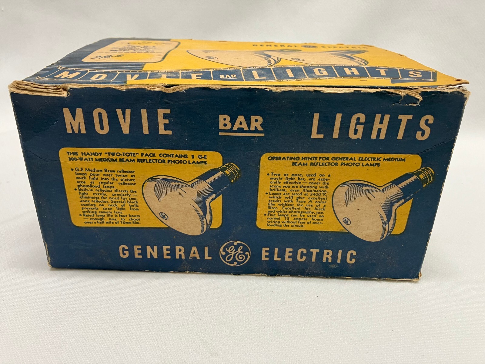 Vintage GE Movie Bar Lights 300 Watt Original Box Untested
