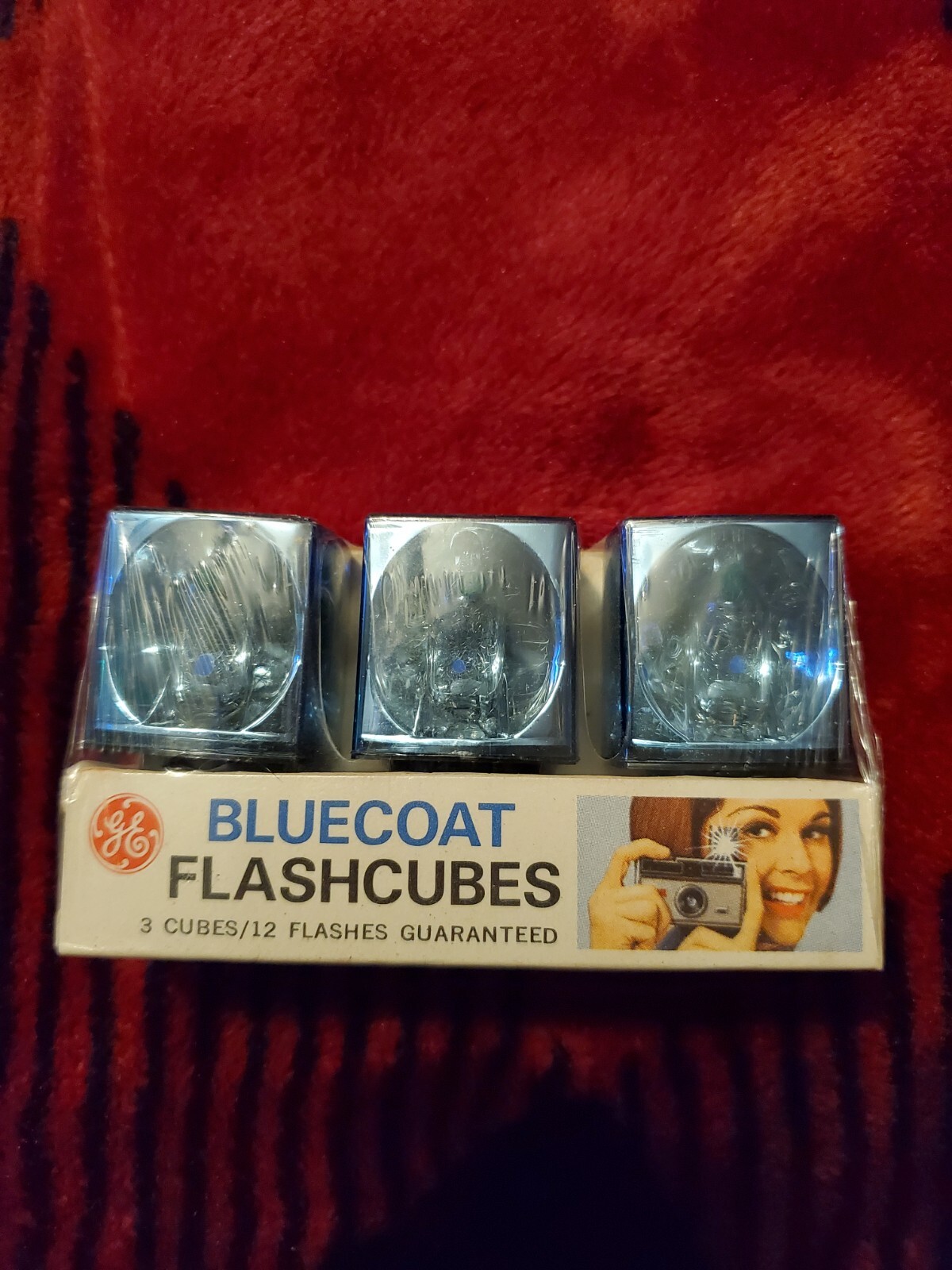 Vintage UNUSED GE Bluecoat Flashcubes 3 Cubes Brand New Old Stock!