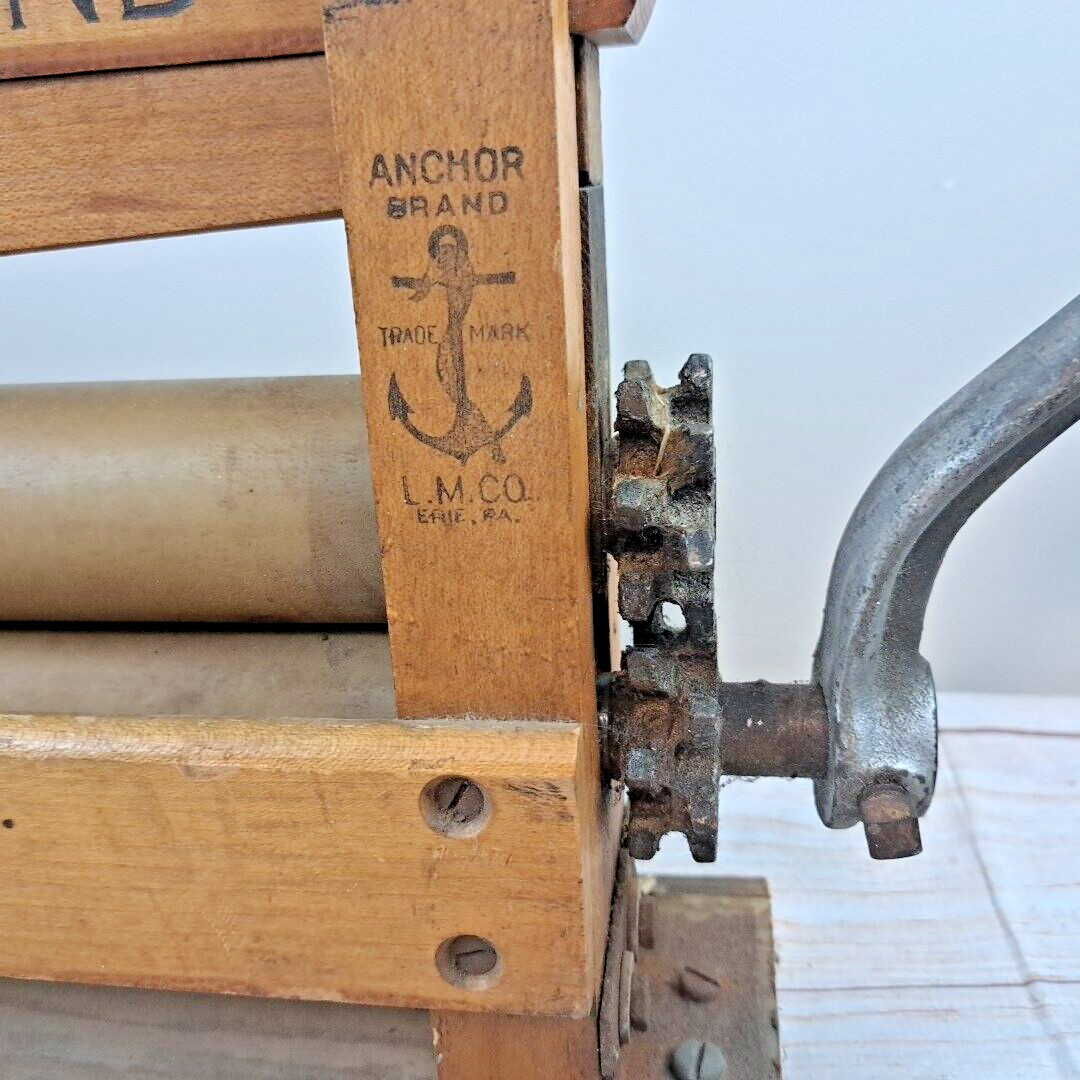 Antique Anchor Brand Easy Photo Wringer 316 Hand-crank Primitive Lovell Erie PA