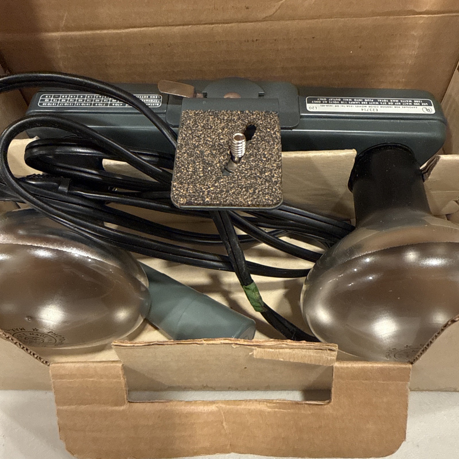 Vintage Keystone Twin Bulb Movie Light – #E23714 Works