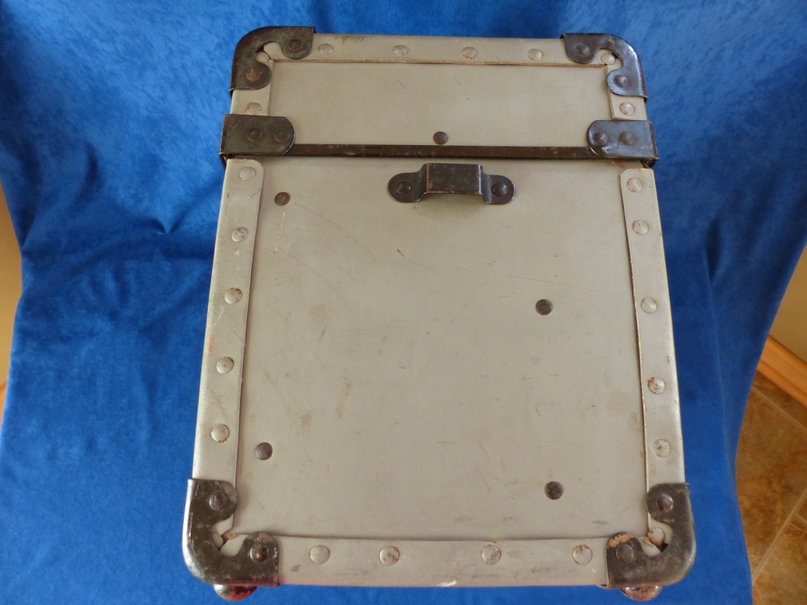 Vintage Graflex 3×4, up to 4×5 camera case, 20 x 12 x 10 inches, good condition