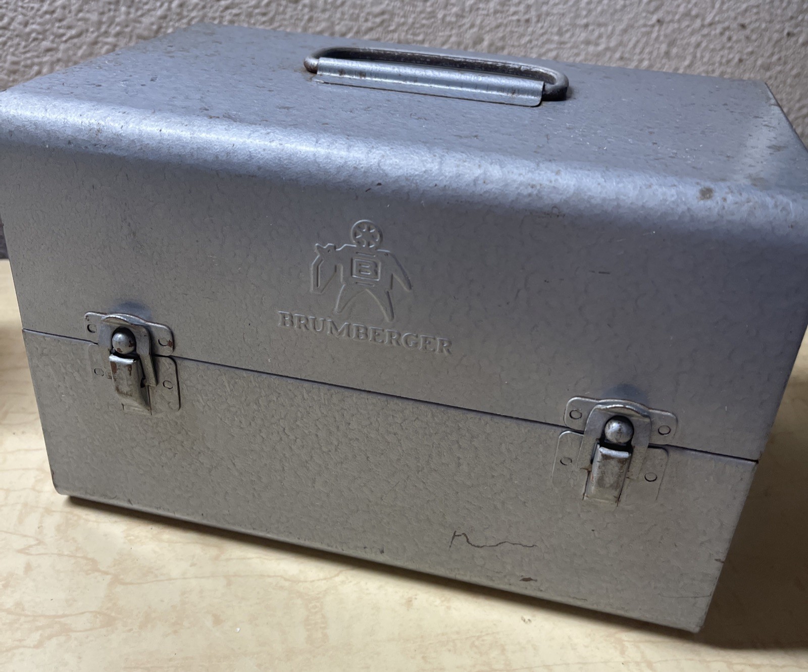 Brumberger Reel to Reel Latch Metal Storage Case + 1 Empty Case & Reel VINTAGE
