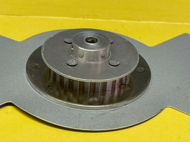 16mm ELMO Projector Part No. 4P32229 SHUTTER & TIMING PULLEY