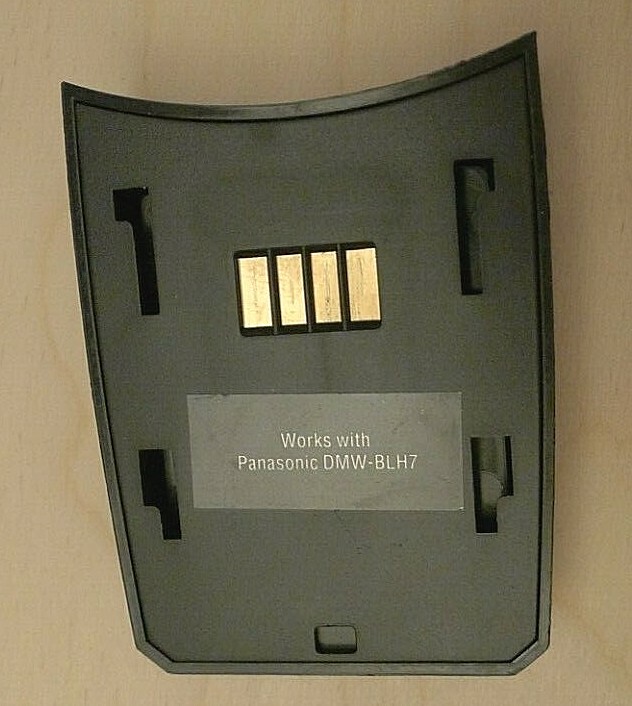 Panasonic Lumix GM5 CBLH7PP Battery Dock works with DMW-BLH7 Fits BLH7PP