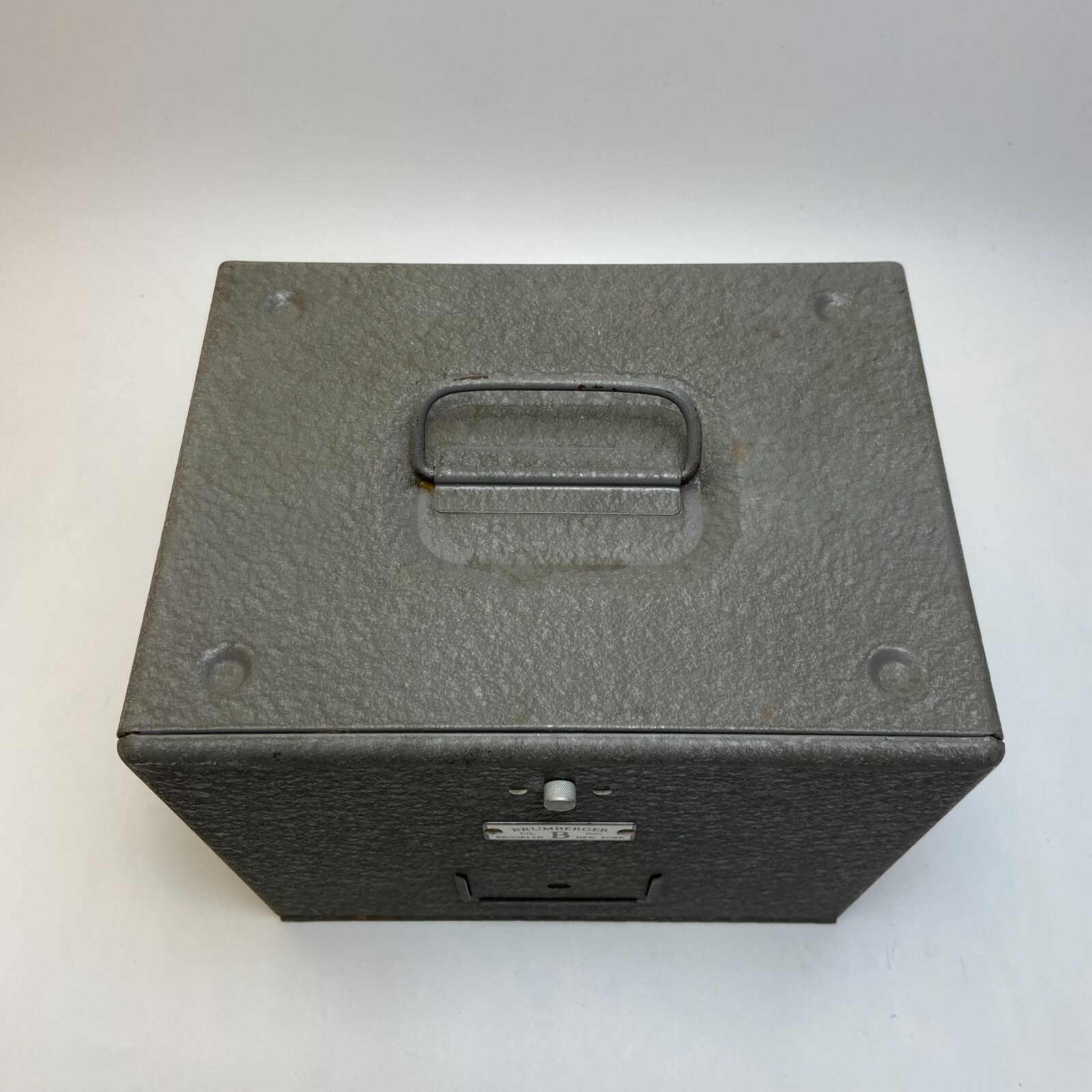 Vintage Brumberger Metal 8mm Film Chest Carrying Case Made in USA Brooklyn NY