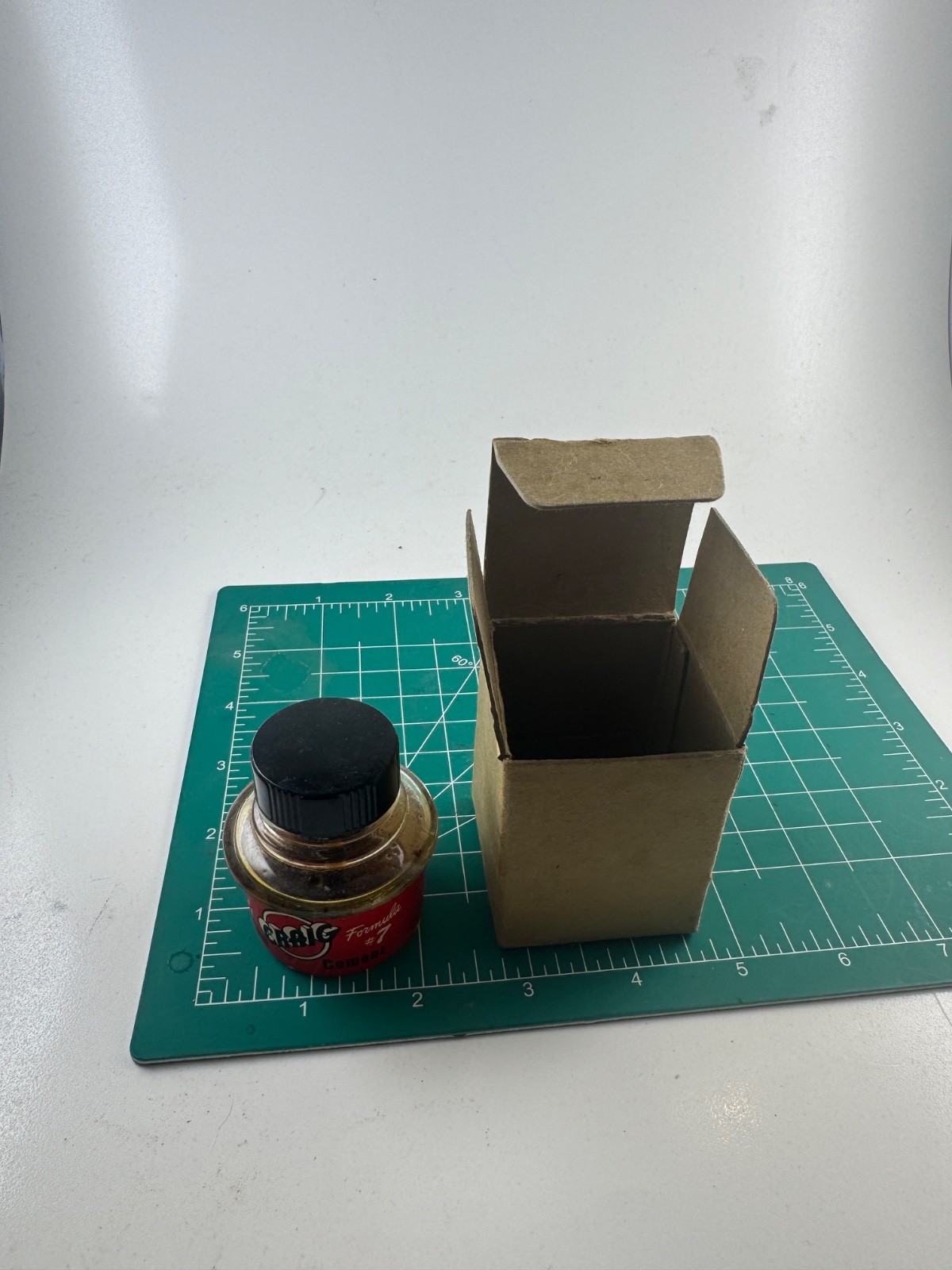Film Editor – Bottle Craig Safety Formula #7 Film Cement Glass Jar Vintage Box