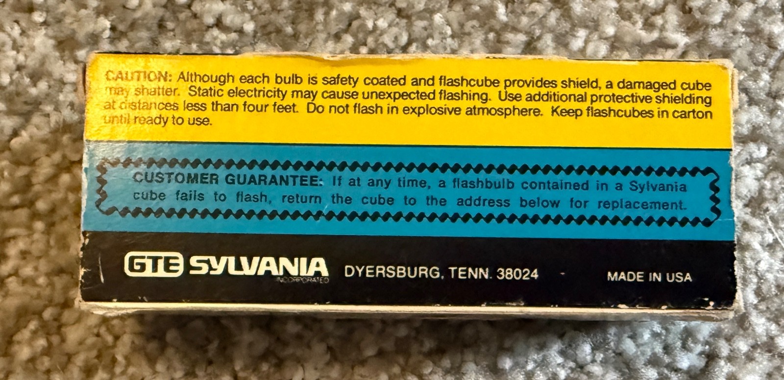 Vintage Sylvania Blue Dot Camera Flashcubes 3 Cubes 12 Flashes
