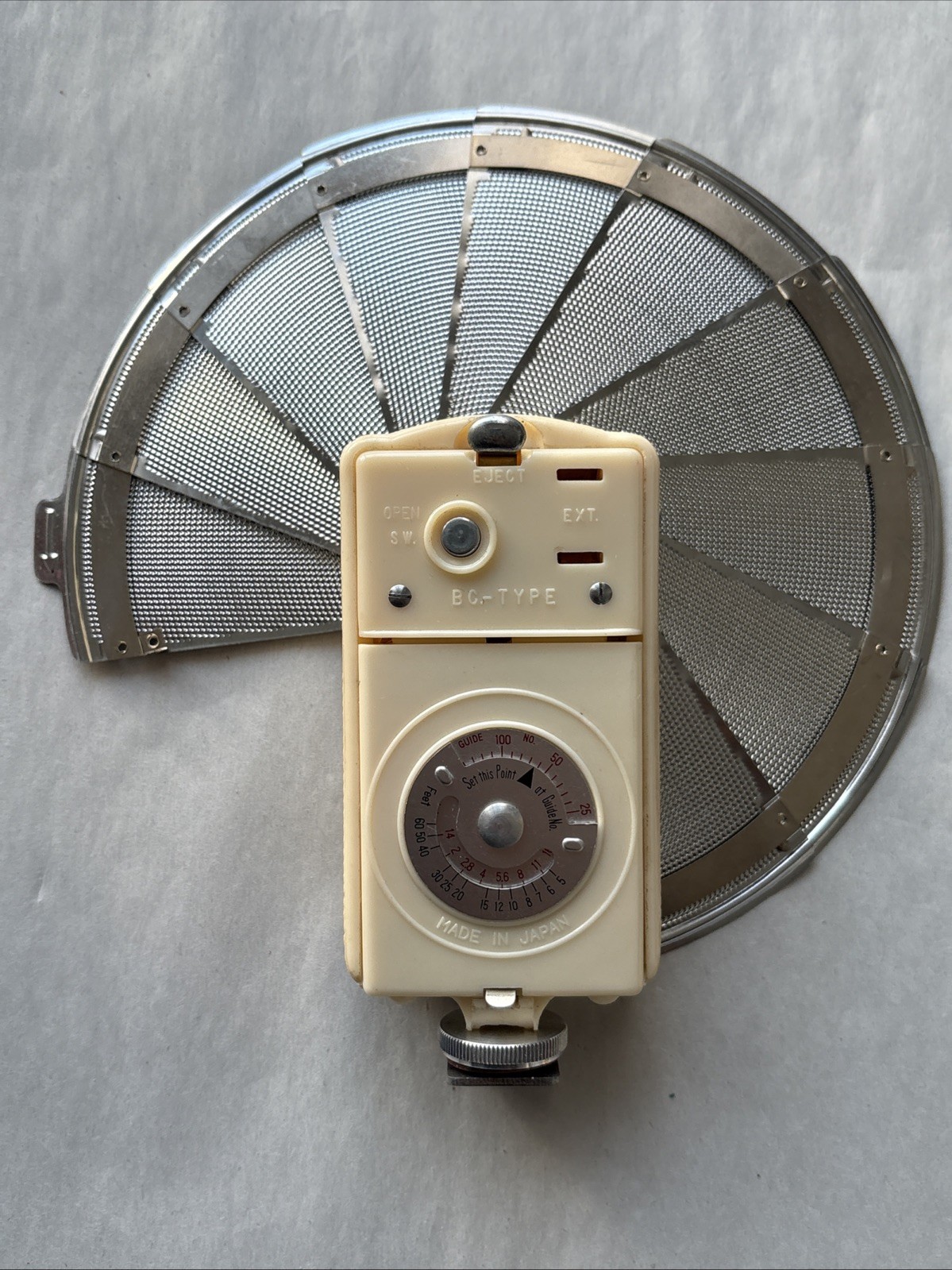 Alpex Vintage Junior Pocket Flash Gun Camera Flash Gun With Case -UNTESTED