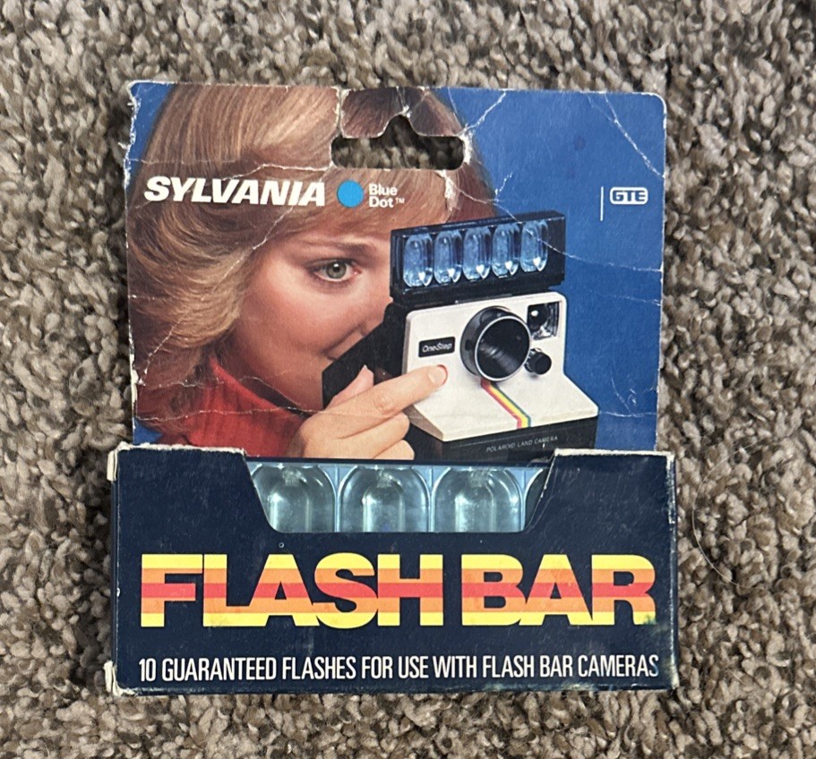 Vintage Sylvania Flash Bar 10 Flashes New Old Stock