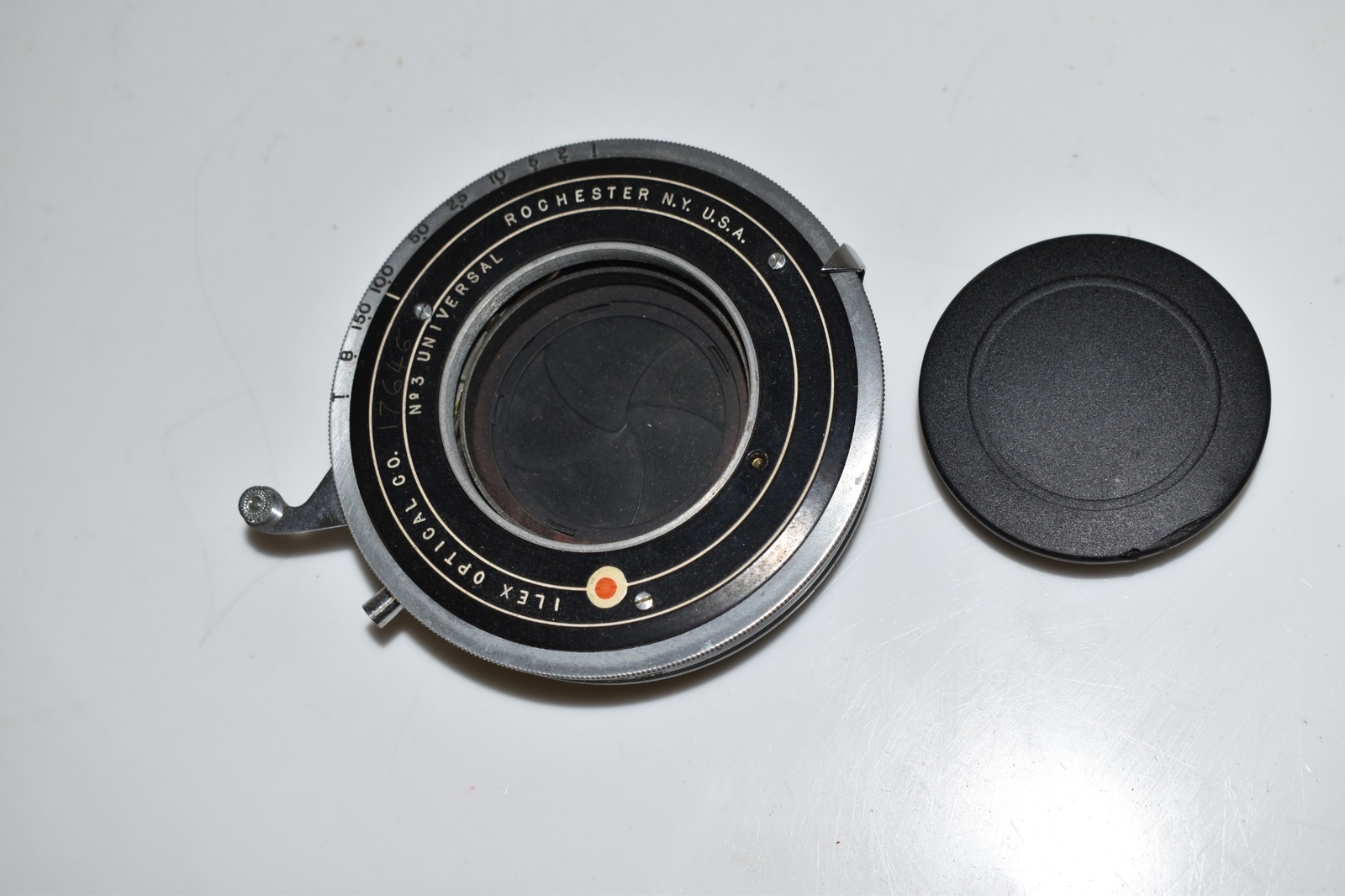 ^^ Ilex Optical Company No. 3 Universal Shutter (FEA11)