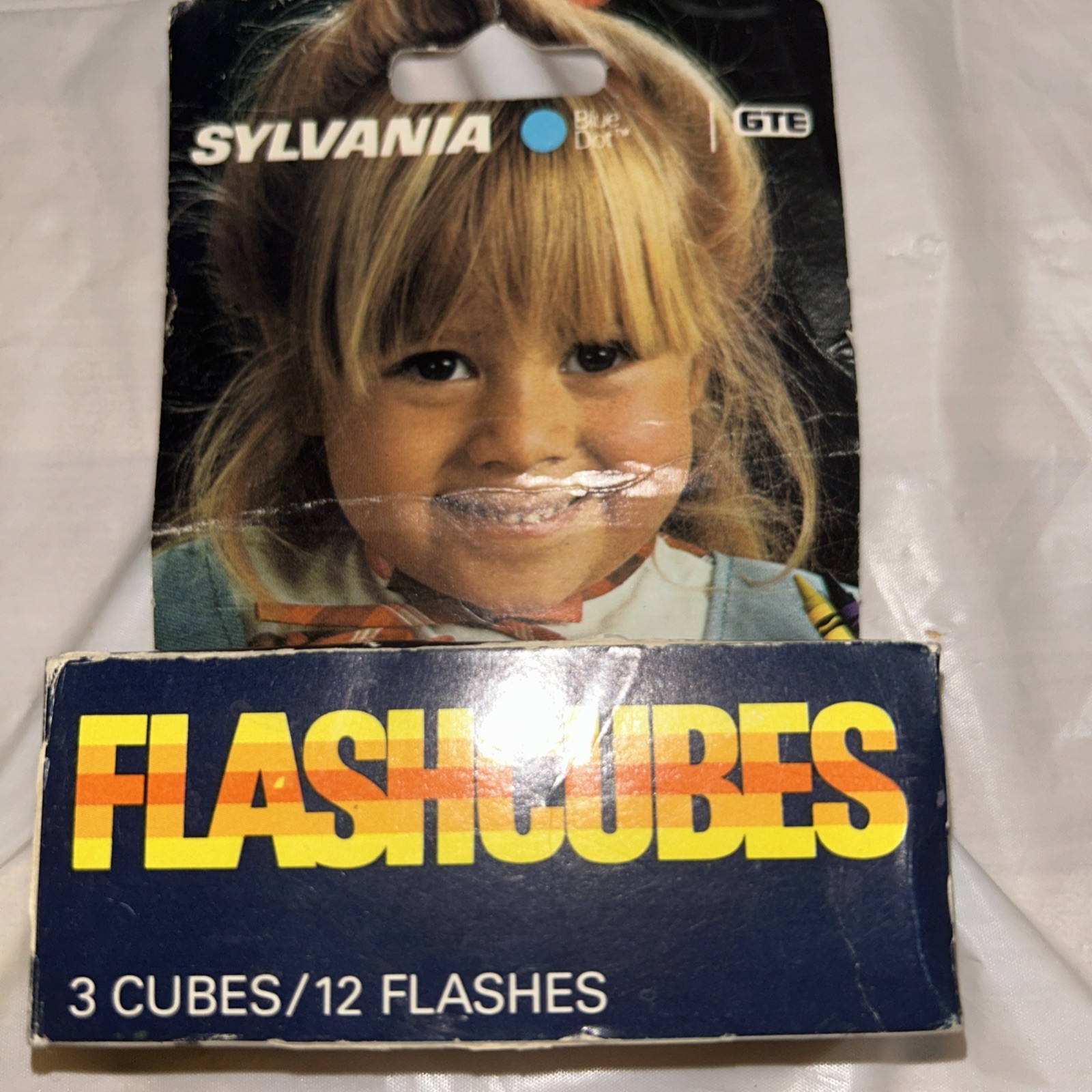Vintage Sylvania Blue Dot Camera Flash Cubes 3-Pack + 1 In 2nd Pack