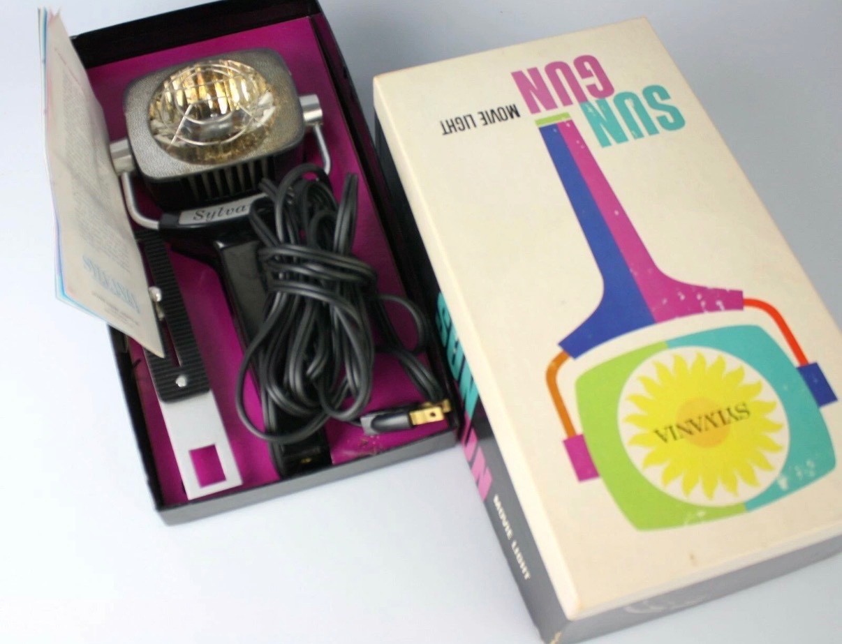 Sylvania SG-1 Sun Gun Movie Light – Original Box Tested Working. Vintage