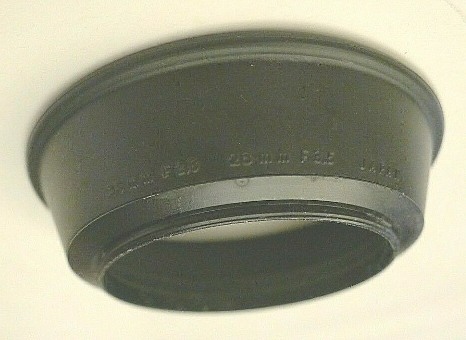 Olympus 28mm F2.8 / 28mm – F3.5 Lens Hood – Rubber – Made in Japan