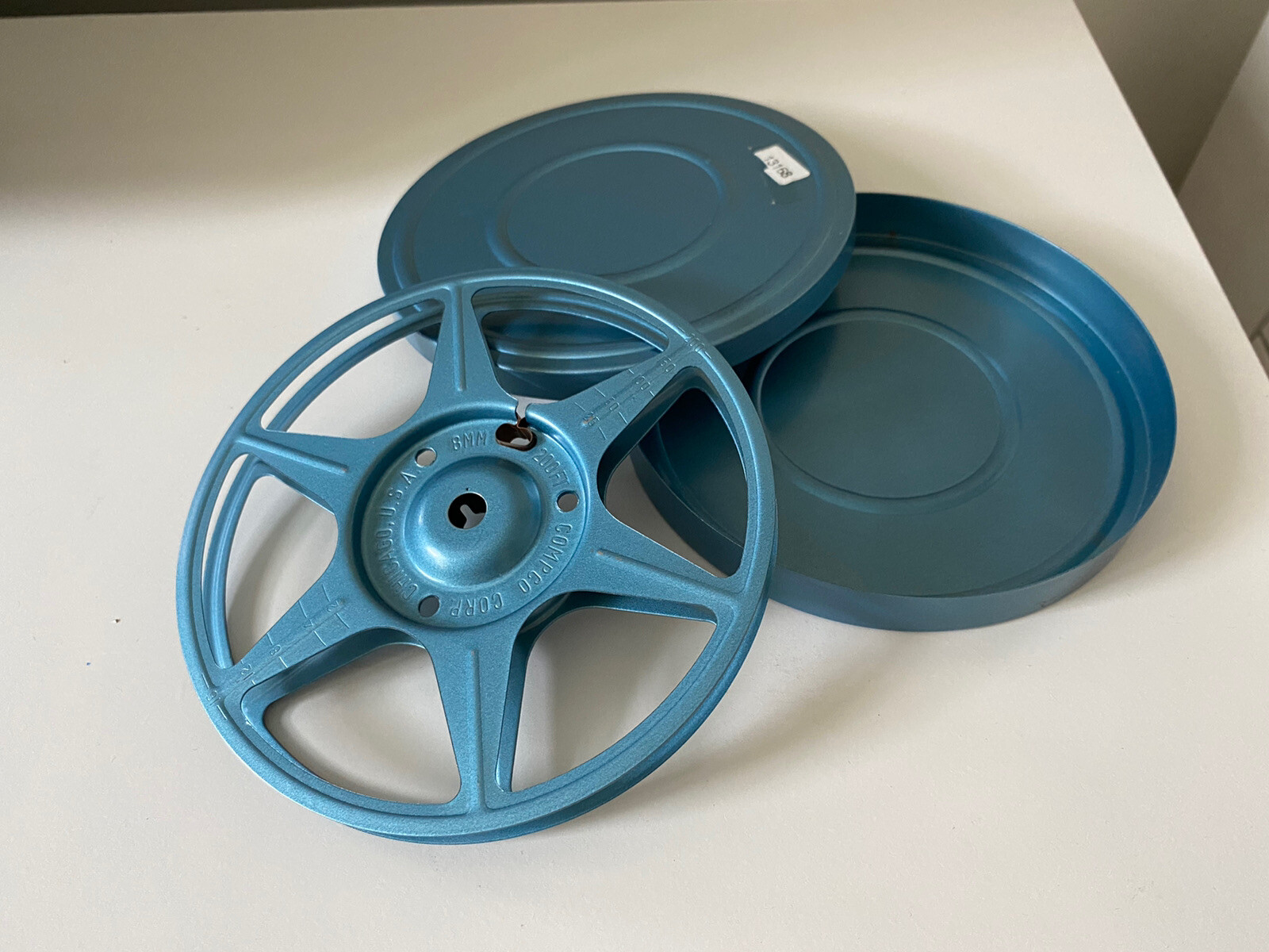 Vintage 8mm 200 Ft 5 Inches Metal Movie Reel with Metal Case – Compco USA