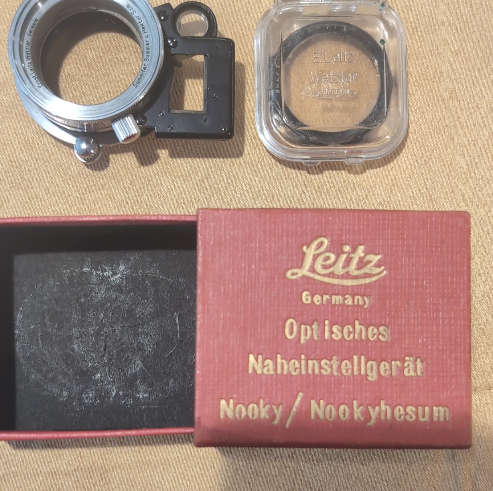 Leitz Nooky/Nookyhesum Optisches Naheinstellgerät for Leica