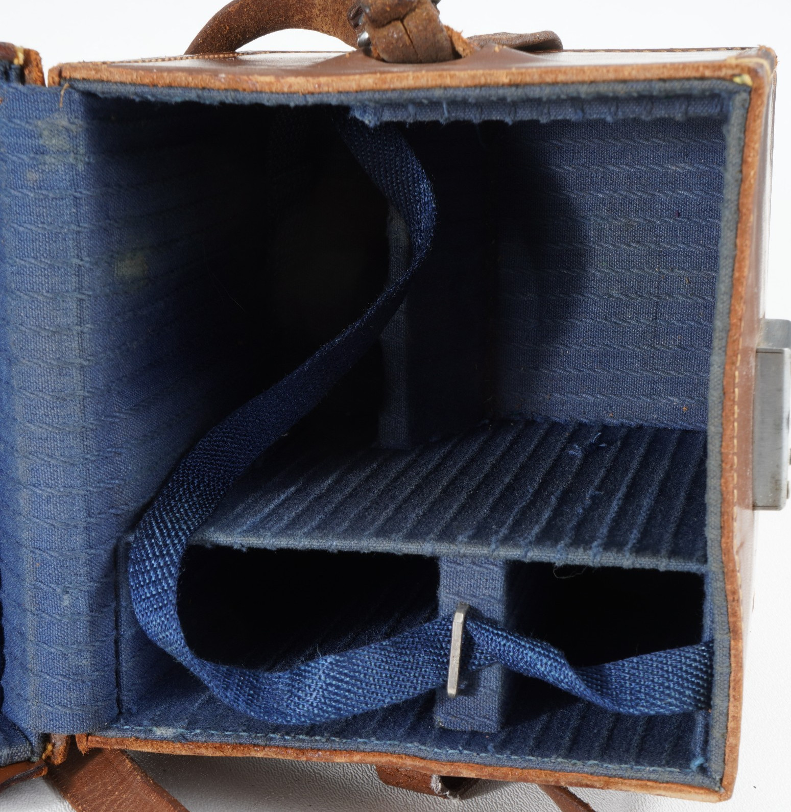 -[EX++] KODAK Ektra Brown Leather Small System Case