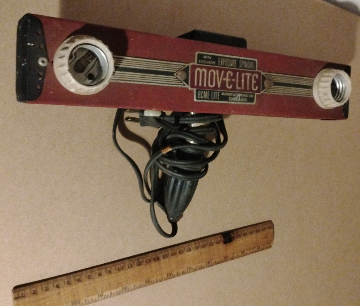 VINTAGE ACME LITE MOV-E-LITE 2-bulb filming set as is