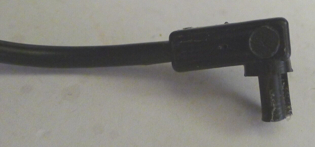 Vivitar HVP-1 Battery Pack High Voltage Connecting Coiled Cord