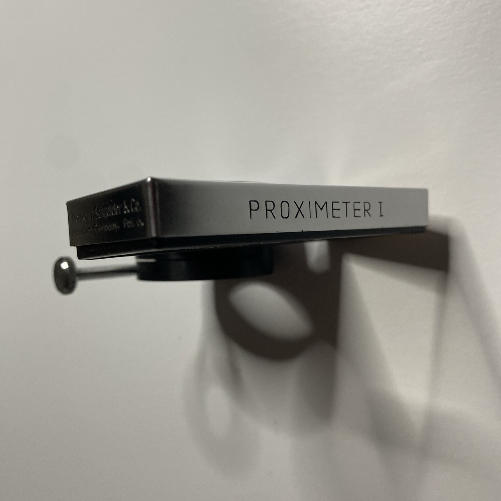 H Schneider Co Proximeter I Close Up Macro Attachment for Retina & Diax