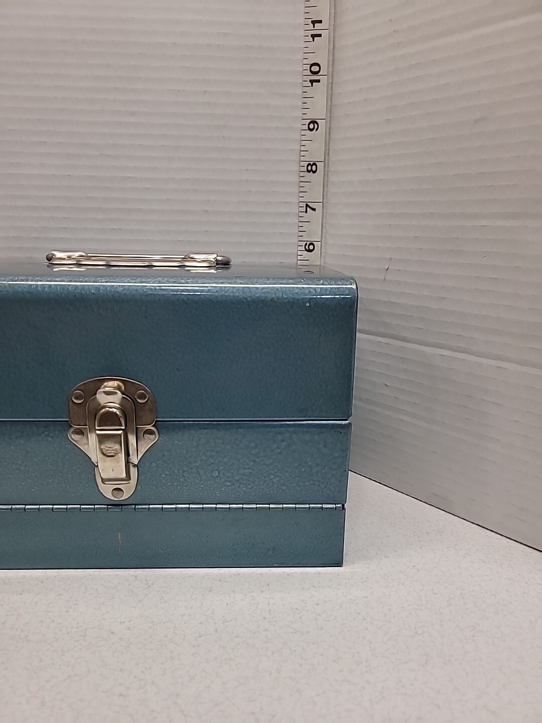 Vintage Logan De Luxe Movie Reel Chest Metal 6″ X 9″ Grey Blue With Handle