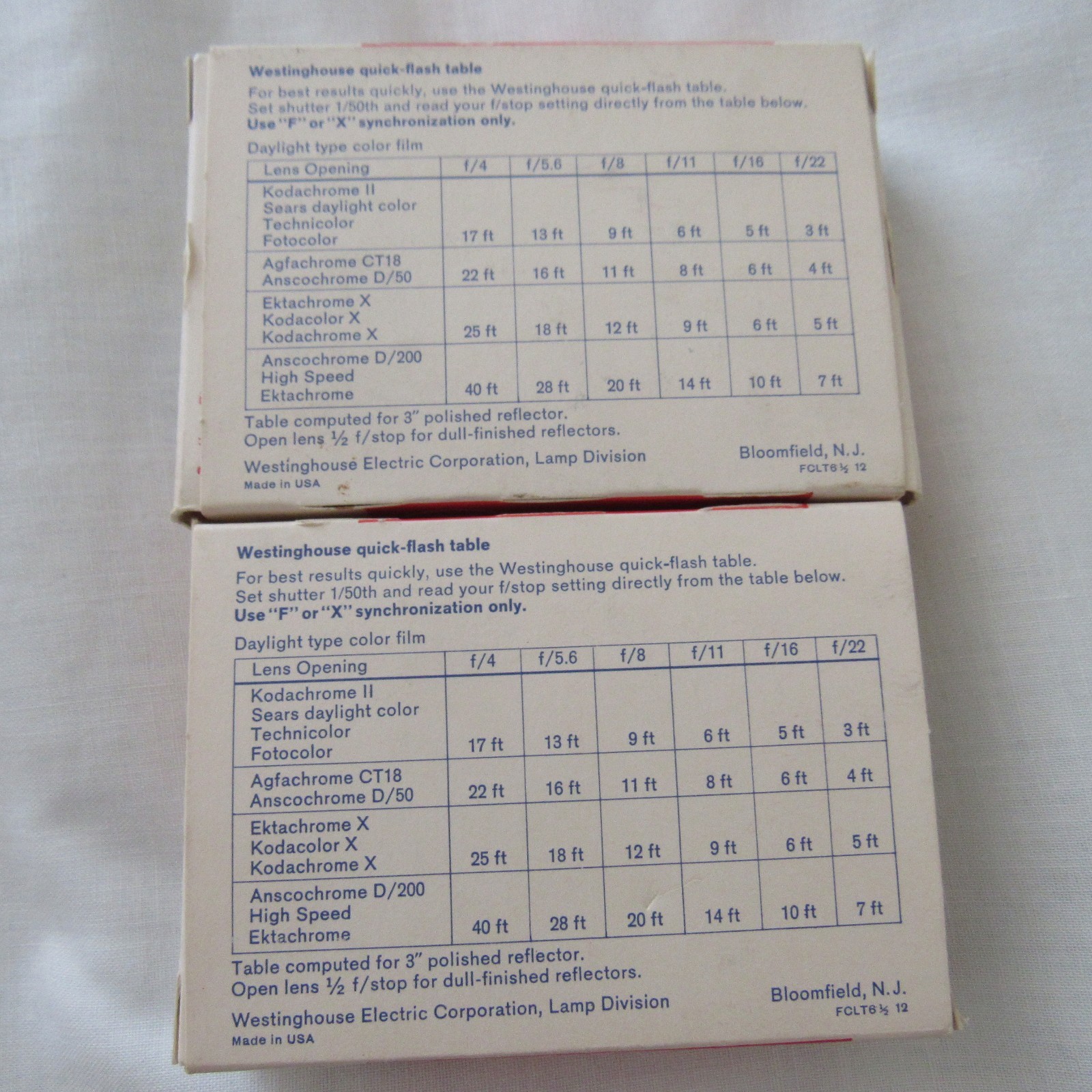 Vintage Lot of 12 Westinghouse Flash Bulbs M2B, 4 GE No 5 Flash Bulbs 6 GE Cubes