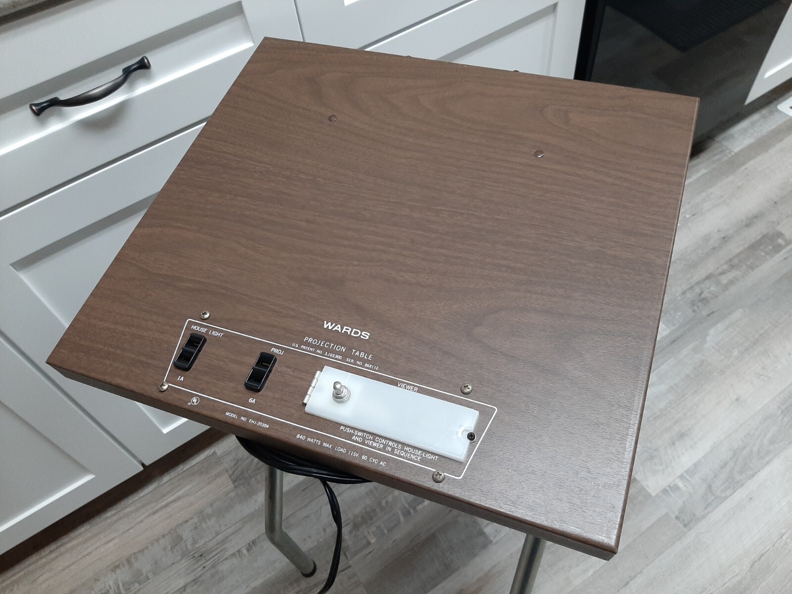 Vtg Wards Projection Center Projector Table Electric Viewer Slant Top Portable