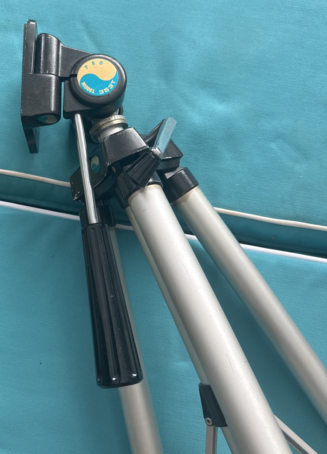 Vintage Tripod Model 353T Japan