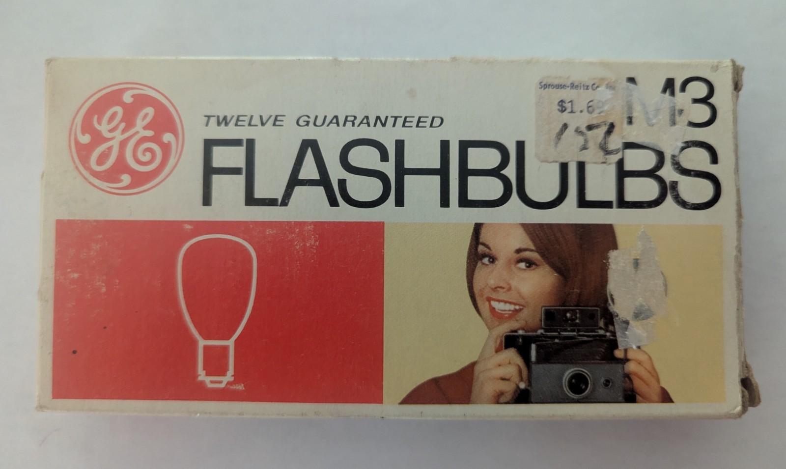 Vintage GE M3 Twelve Flashbulbs Camera Flash Bulbs
