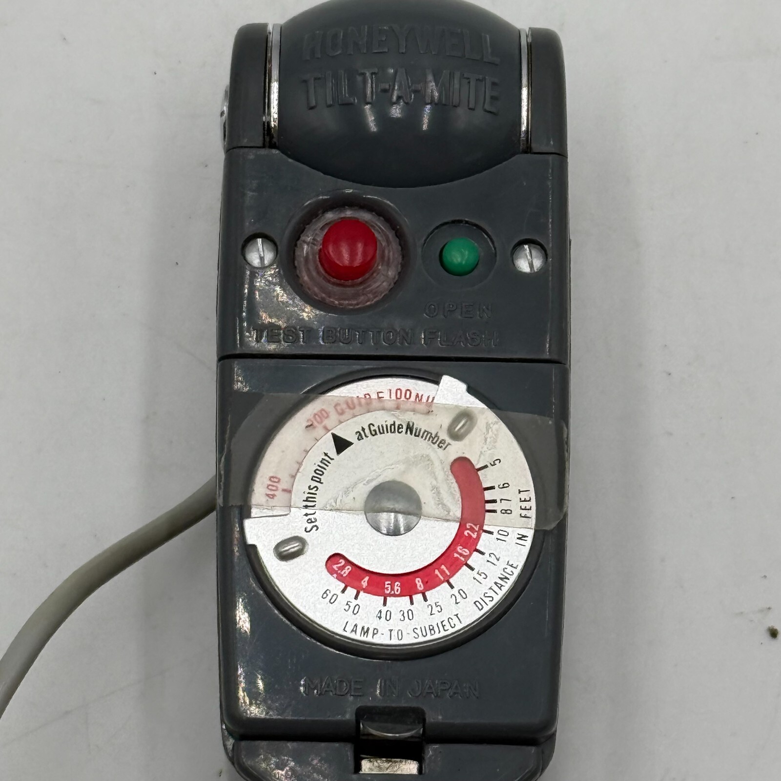 Honeywell Tilt-A-Mite Flash Unit Collapsible Fan Style Vintage Camera